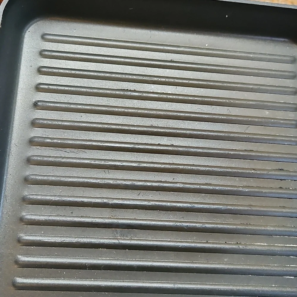 CALPHALON Non Stick Grill Pan Griddle 11.5